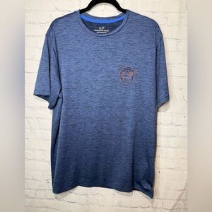 vineyard vines PERFORMANCE size large blue short sleeve graphic t-shirt